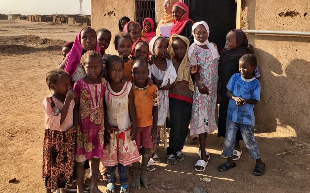 5761DF52-50C7-49E3-A35F-F3D1A4050B03